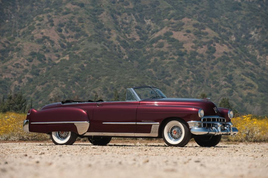  Cadillac Series 62 Convertible Coupe 1949 года  (фото 6 из 24)